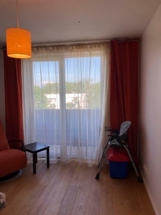 Three-Room Holiday Apartment Паланга Экстерьер фото