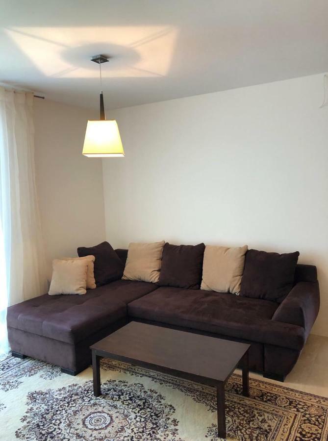 Three-Room Holiday Apartment Паланга Экстерьер фото