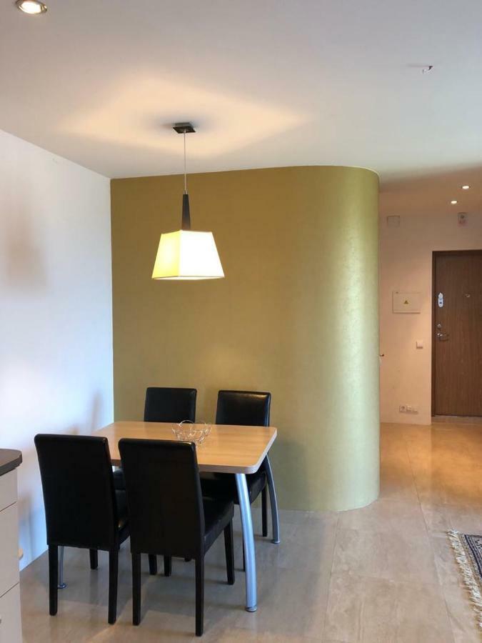 Three-Room Holiday Apartment Паланга Экстерьер фото