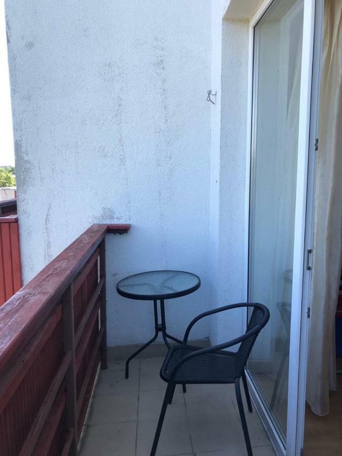 Three-Room Holiday Apartment Паланга Экстерьер фото